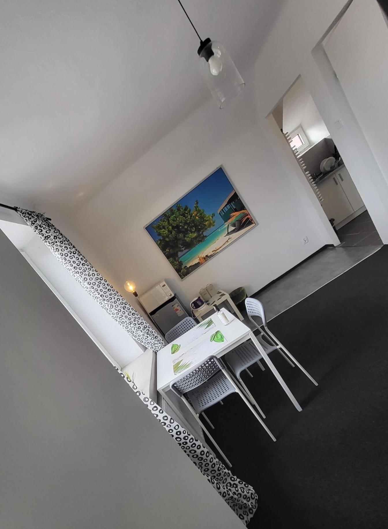 Charmed Homestay - Zaczarowany Βαρσοβία Εξωτερικό φωτογραφία