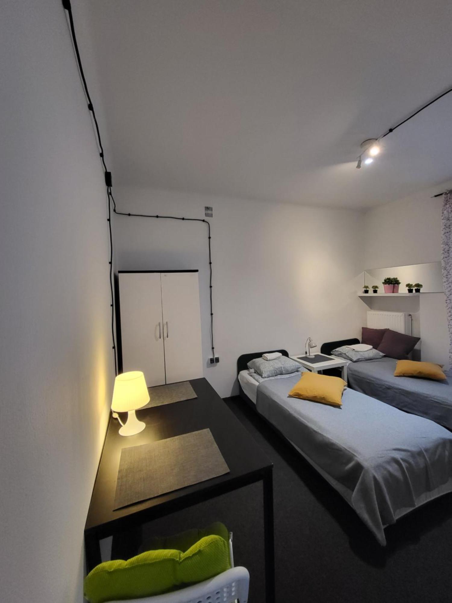 Charmed Homestay - Zaczarowany Βαρσοβία Εξωτερικό φωτογραφία